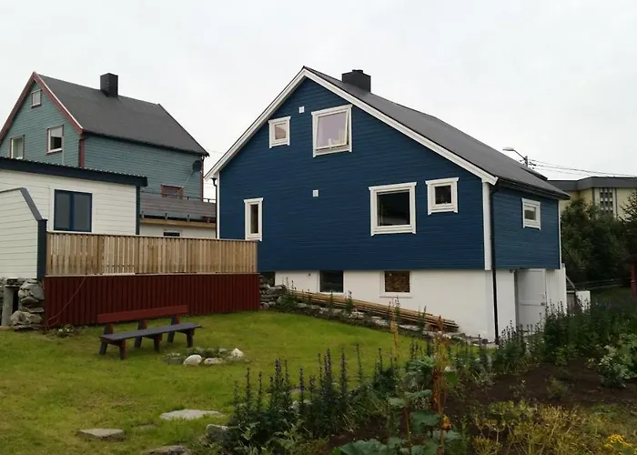 Blue House Ii At The End Of The World Lägenhet